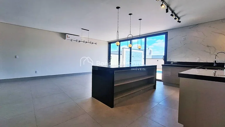 Imagem Casa de condomínio a venda na Vila dos Plátanos em Campinas/SP

Lindo e espaçoso sobrado com áre...