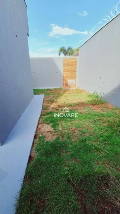 Imagem Casa com 3 dormitórios à venda, 140 m² por R$ 490.000 - Alto do Trindade - Itumbiara/GO