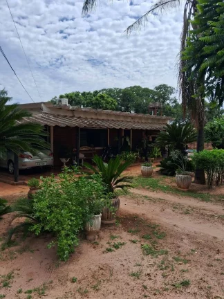VENDE- SE ÓTIMO SÍTIO COM MUITAS BENFEITORIAS EM GUARARÁPES SP