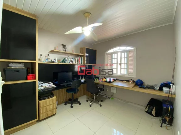Imagem Casa com 5 dormitórios à venda, 300 m² por R$ 1.250.000,00 - Jardim Excelsior - Cabo Frio/RJ