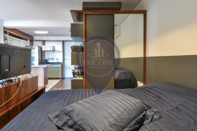 Imagem Studio de Luxo à Venda em Pinheiros - São Paulo-SP: 1 Quarto, 2 Salas, 1 Banheiro, 1 Vaga, 49m² de Pura Elegância!