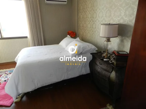 Imagem Cobertura 3 dormitórios à venda Centro Santa Maria/RS