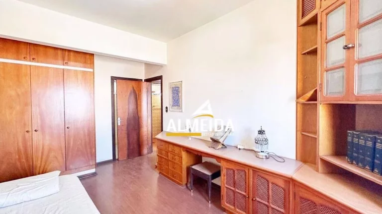Imagem Apartamento com 3 dormitórios à venda, 133 m² por R$ 390.000,00 - Centro - Rio Claro/SP