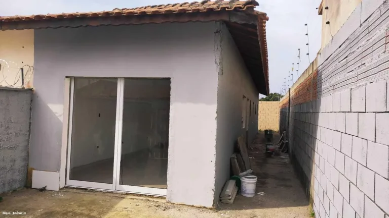 Imagem Casa para Venda em Itanhaém, Tupy, 2 dormitórios, 1 suíte, 1 banheiro, 2 vagas