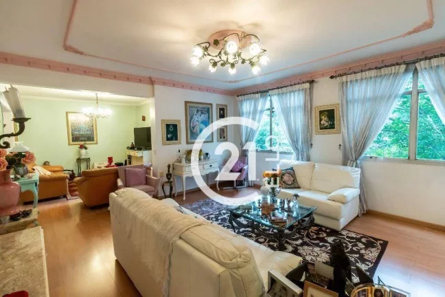 Imagem Jardim América, 188 m², 3 quartos sendo 1 suíte
