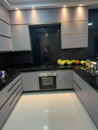 Imagem Casa de porteira fechada com sobrado e piscina privativa em condomínio fechado no Alphaville/PB Bayeux - CA0120