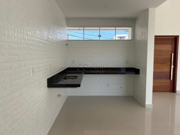 Imagem LINDA CASA A VENDA NO VALE DOS CRISTAIS.
