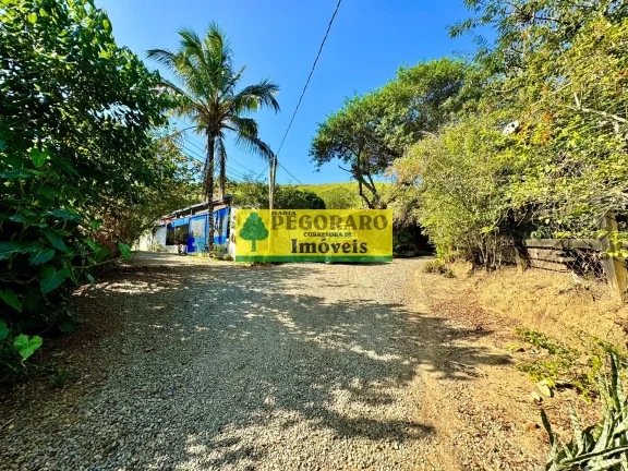 Imagem Magnífico Sítio de 3 Hectares com Cachoeira Privativa em Paraibuna-SP: 6 quartos, 1 suíte, 7 salas, 6 banheiros, 20 vagas de garagem.