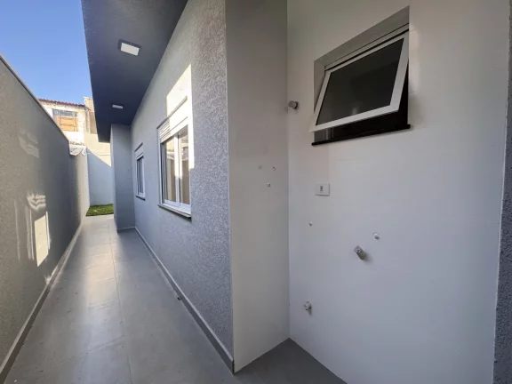 Imagem Casa para Venda em São José dos Pinhais, Cidade Jardim, 3 dormitórios, 1 suíte, 2 banheiros, 2 vagas