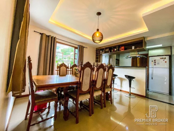 Imagem Casa à venda, 160 m² por R$ 789.000,00 - Pimenteiras - Teresópolis/RJ