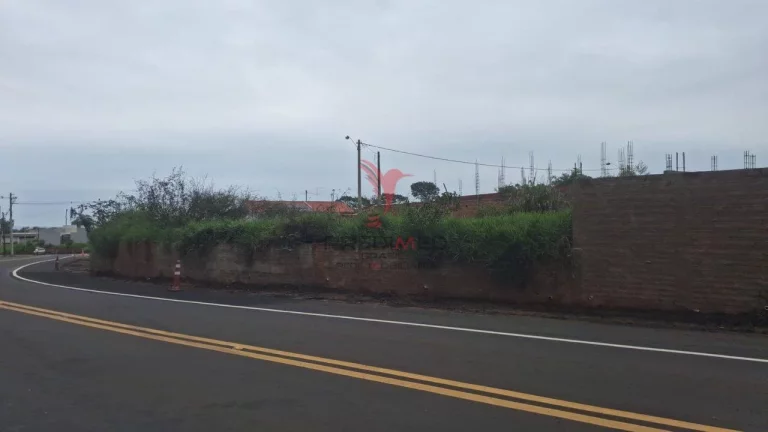 Imagem Vendo excelente Terreno Comercial em Águas de São Pedro - SP