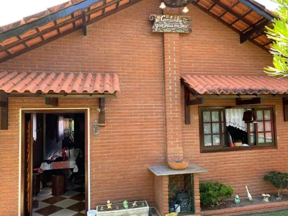 Imagem Chácara com 3 dormitórios à venda, 2000 m² por R$ 585.000,00 - Clube dos Oficiais - Suzano/SP