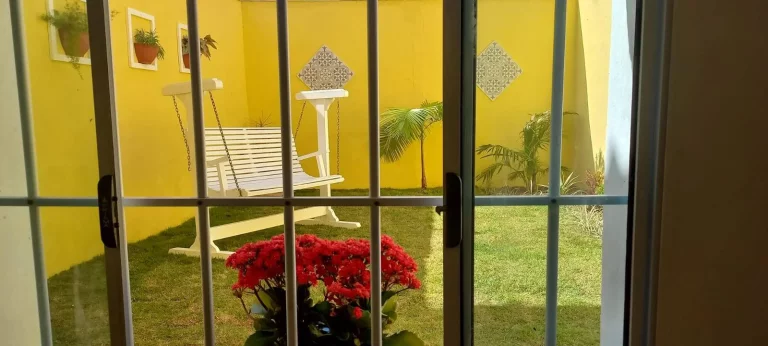Imagem Sobrado Excelente com 76 m² 2 Dormitorios e 2 Vagas de Garagens