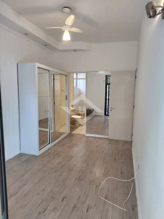 Imagem Apartamento de 3 Quartos para Venda na Barra da Tijuca com 90 m²
