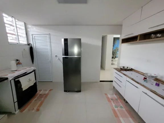 Imagem Apartamento com 4 dormitórios à venda, 113 m² por R$ 900.000,00 - Pitangueiras - Guarujá/SP