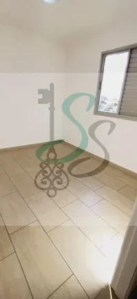 Imagem Venda de apartamento na Vila Mimosa, Campinas. 2 dormitórios com piso porcelanato, sala com vista privilegiada (sem apto de frente), cozinha e lavand