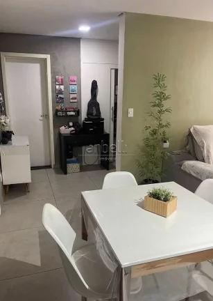 Imagem Apartamento com 70M², 2 dormitórios, sala, cozinha, área de serviços, varanda e 1 vaga de garage...