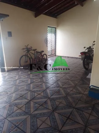Imagem Casa para Venda em Araras, Parque Tiradentes, 3 dormitórios, 1 suíte, 1 banheiro, 2 vagas