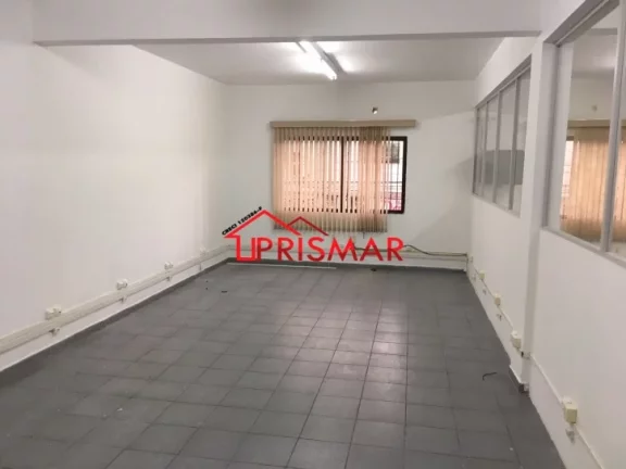 Imagem Vendo/Alugo prédio comercial Vila Mathias