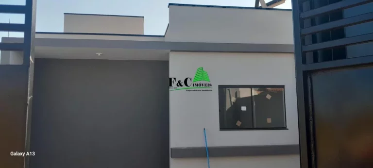 Imagem Casa para Venda em Hortolândia, Jardim Bela Vista, 2 dormitórios, 1 suíte, 1 banheiro, 2 vagas