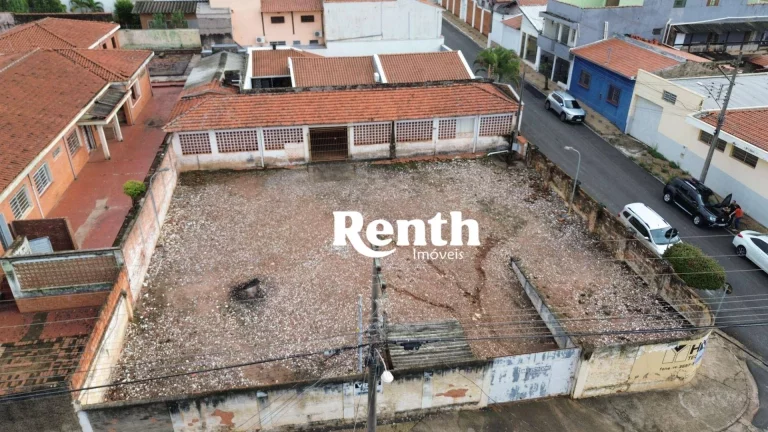 Imagem Casa com 4 dormitórios à venda, terreno total de 1.500 m², por R$ 1.800.000 - Santa Cruz - Rio Claro/SP