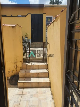 Imagem Casa térrea à venda em condomínio village no bairro Caetetuba.