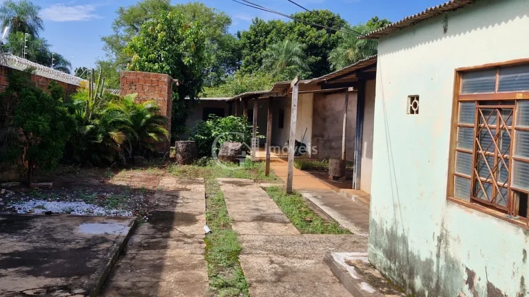Imagem Terreno Comercial à Venda em Campo Grande-MS, Bairro Jardim Imá: 481,97 m² de Oportunidade Imperdível!
