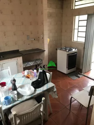 Imagem Casa para Venda em Limeira, Vila Queiroz, 3 dormitórios, 2 banheiros, 1 vaga