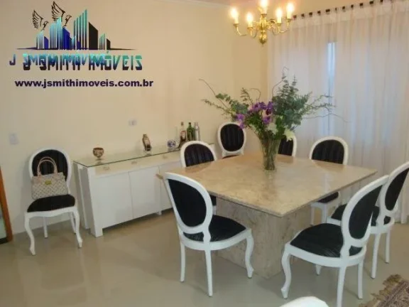 Imagem CASA EM CONDOMÍNIO, 264m², 3 DORMS (1 SUÍTE). CONDOMÍNIO COM LAZER DE CLUBE