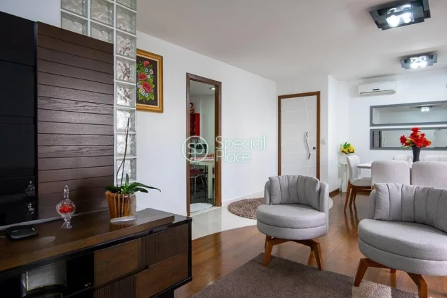 Imagem Reformado com ótima planta na Vl Romana Apartamento amplo, rico em armários, varanda envidraçada,...