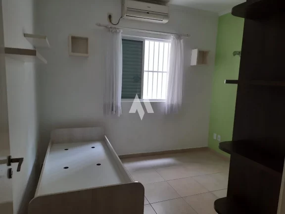 Imagem Casa à venda com 3 dormitórios, planejados e churrasqueira no bairro Vila Valença de São Vicente/SP