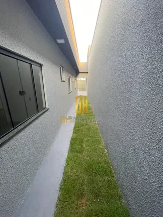 Imagem Casa 3 quartos, Mansões Paraiso, 450.000,00

A casa possui:

- Sala;
- 3 quartos, sendo 1 suite;
- ...