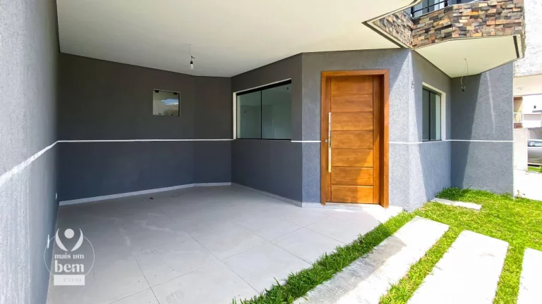 Imagem Sobrado com 3 dormitórios à venda, 132 m² por R$ 530.000,00 - Campo de Santana - Curitiba/PR