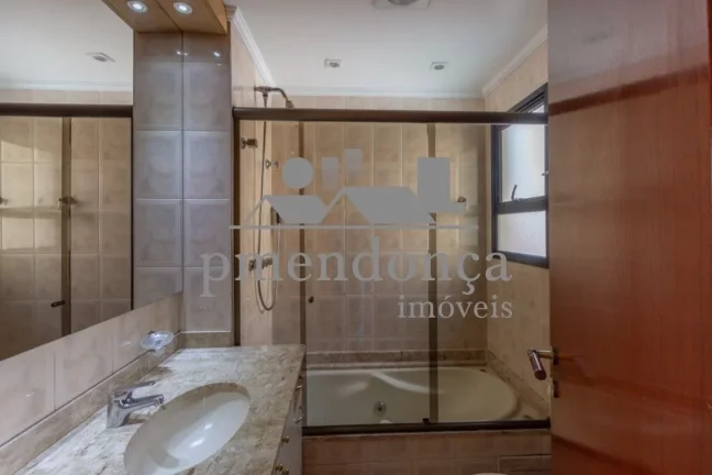 Imagem Apartamento na Rua Diana com 3 suítes e 3 vagas, 144m²