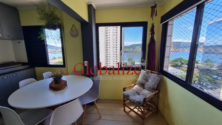 Imagem Lindo apartamento à venda na Ponta da Praia, Santos-SP! 2 quartos, 1 suíte, 1 sala, 2 banheiros, 1 vaga de garagem, 103,00 m² de área.