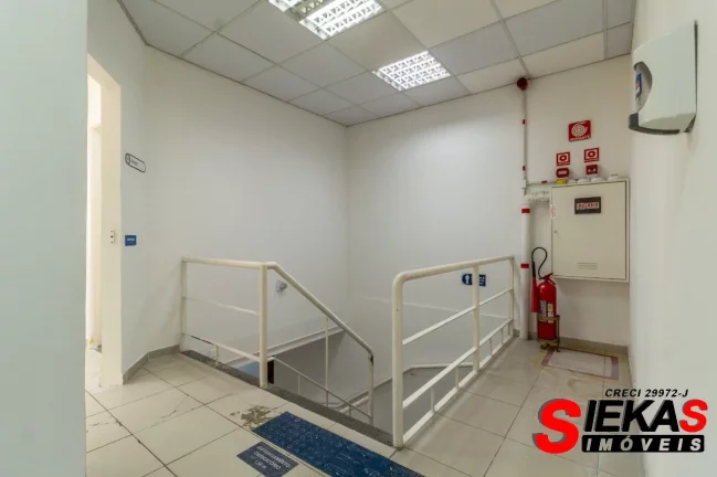 Imagem Excelente oportunidade: Galpão comercial à venda ou locação em São Paulo-SP, bairro Maranhão - 23 salas, 6 banheiros, 522,00 m² de área.