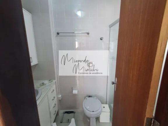 Imagem Amplo apartamento de 3 quartos e 1 suíte no coração da Trindade