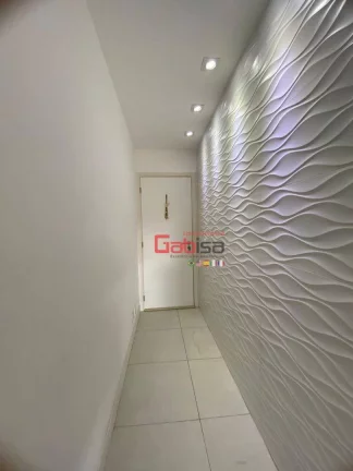 Imagem Apartamento com 3 dormitórios à venda, 119 m² por R$ 600.000,00 - Braga - Cabo Frio/RJ
