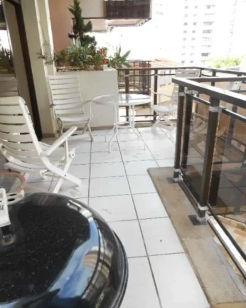 Imagem Apartamento a venda no Guarujá na Praia das Pitangueiras