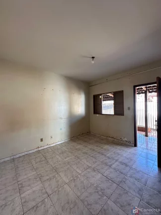 Imagem Casa à Venda no Jardim Esperança – 3 Quartos, Quintal e Ótimo Espaço em Patos de Minas
