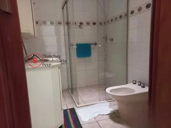 Imagem SOBRADO DE VILA MOOCA PARA ALUGAR Localizado entre a Rua Do Oratório e Av Paes de Barros Vila fechada com portão automático.