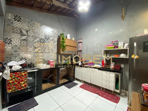 Imagem Imperdível: Casa à venda em Sinop-MT, Jardim das Orquídeas - 3 quartos, 1 suíte, 2 salas, 2 vagas de garagem, 90m²!