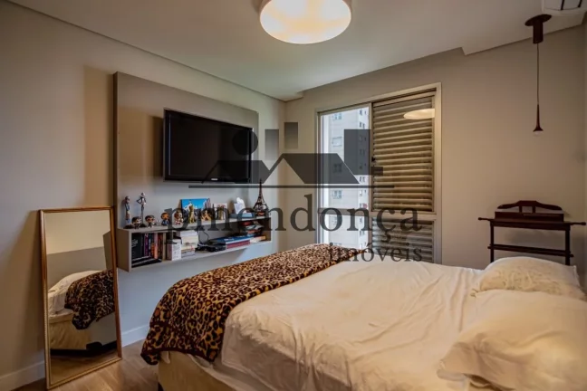 Imagem Excelente oportunidade de morar em Perdizes . O Imponente condomínio Edifício Riverside . Essa uni...