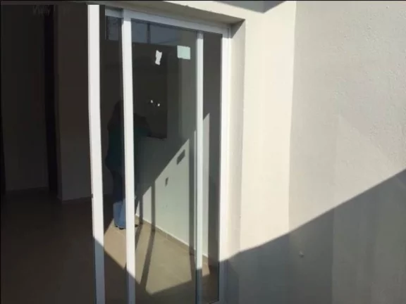 Imagem Venda de imóvel constituindo um edifício inteiro com 8 aptos novos contendo cada um 2 quartos, sal...