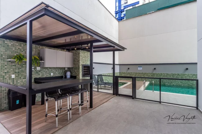 Imagem Apartamento 3 dormitórios para Venda em Balneário Camboriú / SC no bairro Pioneiros
