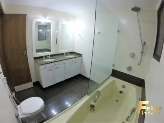 Imagem Vende apartamento de alto padrão no coração de Santa Helena, com vista panorâmica eterna para o mar!!