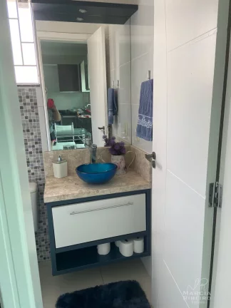 Imagem Casa com 3 dormitórios no bairro Ingleses
