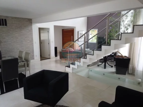 Imagem Linda casa de 315m² a venda no condomínio Reserva da Serra