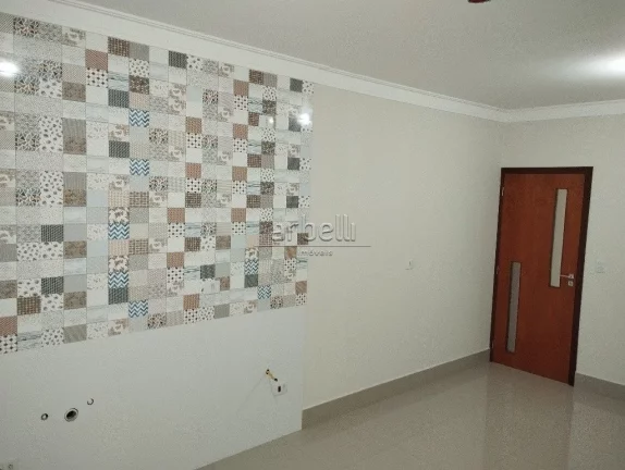 Imagem Sobrado com 170 metros quadrados, 3 dormitórios sendo os três suítes, sendo uma com varanda, ampl...