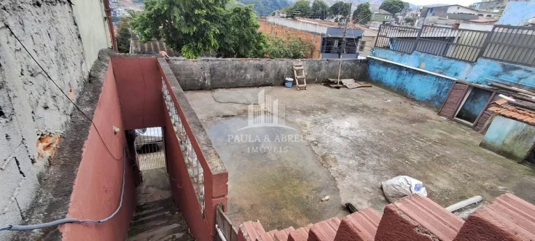 Imagem Terreno 250m², Escritura, Aclive com 2 casas antigas, 3 Vagas, no Início do Jardim Zaíra 2, Mauá-SP